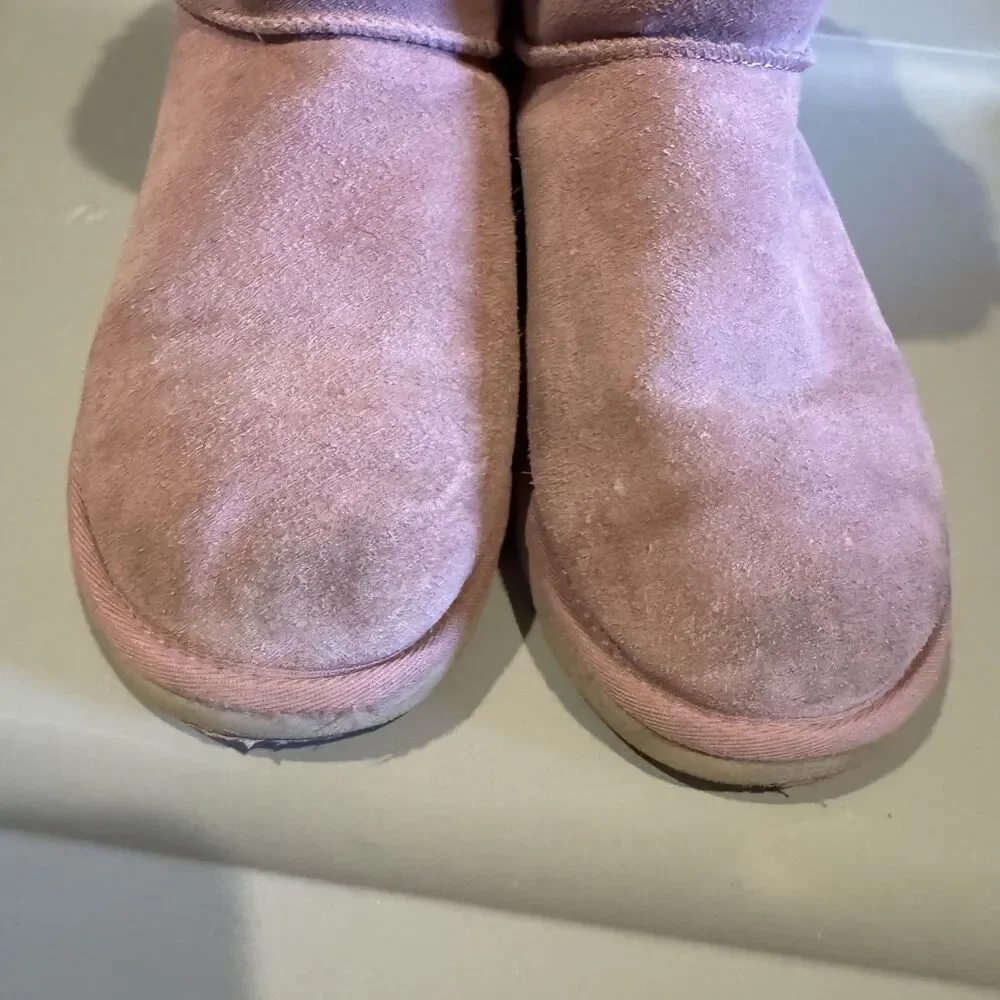 UGG mini bailey